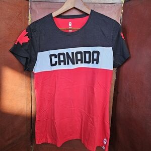 Hudson's Bay Canada Olympic T-Shirt Size L